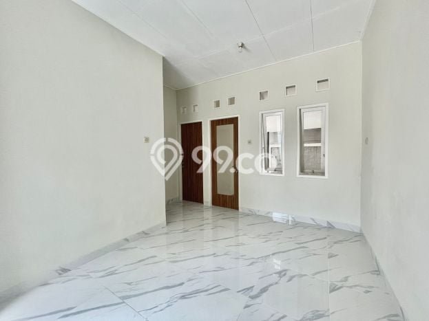 Jual Rumah Eksklusif 2 KT di Gading Serpong, Tangerang Jual Rumah Eksklusif 2 KT di Gading Serpong, Tangerang