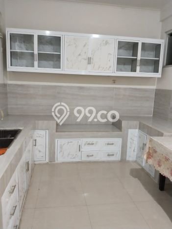 Dijual Cepat Rumah Favorit Siap Huni LB 160m2 di Tangerang, Tangerang Dijual Cepat Rumah Favorit Siap Huni LB 160m2 di Tangerang, Tangerang