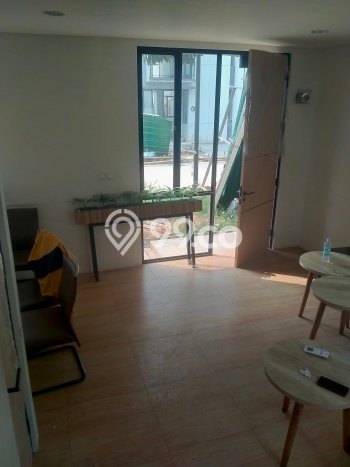 For Sale Rumah 2 Kamar Lokasi Ideal Nyaman dan Strategis di Tangerang For Sale Rumah 2 Kamar Lokasi Ideal Nyaman dan Strategis di Tangerang