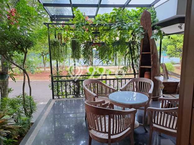 Hunian Mewah LB 500m2 Siap Huni Desain Elegan di BSD The Green, Tangerang Hunian Mewah LB 500m2 Siap Huni Desain Elegan di BSD The Green, Tangerang