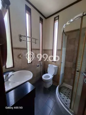 Disewakan Rumah Konsep Modern di Coblong Bandung dengan 5 KT Disewakan Rumah Konsep Modern di Coblong Bandung dengan 5 KT