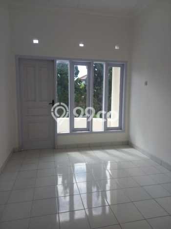 Rumah Luxury Modern Siap Huni di Setiabudi Bandung Rumah Luxury Modern Siap Huni di Setiabudi Bandung
