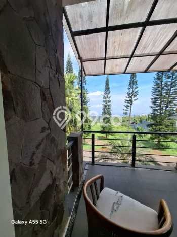 Disewakan Rumah Konsep Modern di Coblong Bandung dengan 5 KT Disewakan Rumah Konsep Modern di Coblong Bandung dengan 5 KT