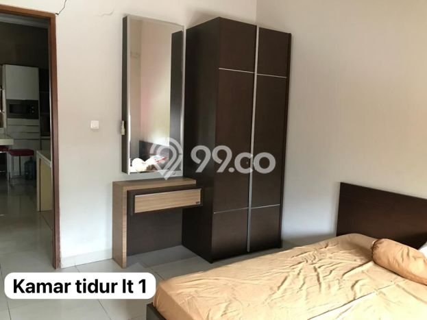 Sewa Rumah Harga Terjangkau di Surya Sumantri Bandung dengan 4 KT Sewa Rumah Harga Terjangkau di Surya Sumantri Bandung dengan 4 KT