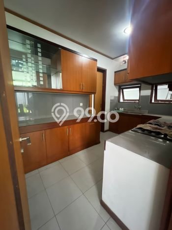 Disewakan Rumah Murah di Pasteur Bandung Punya 4 KT Disewakan Rumah Murah di Pasteur Bandung Punya 4 KT
