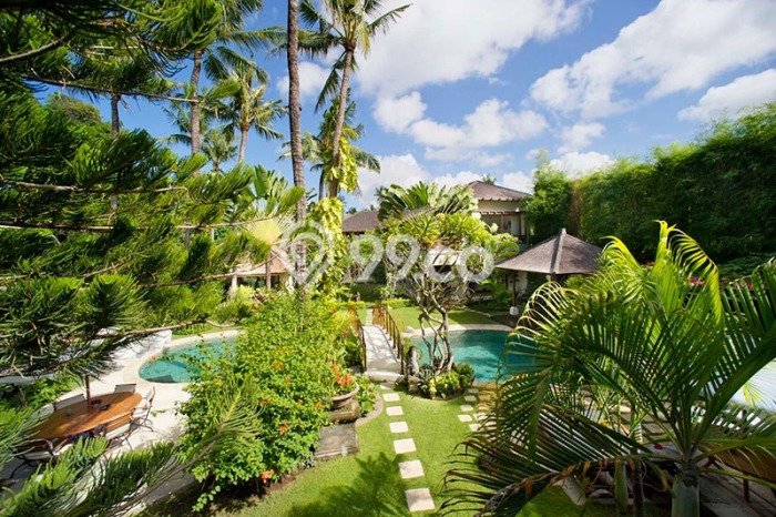 Ready to Use! Premium House LT 3600m2 Desain Modern di Sanur Ready to Use! Premium House LT 3600m2 Desain Modern di Sanur