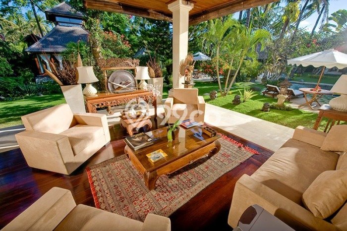 Ready to Use! Premium House LT 3600m2 Desain Modern di Sanur Ready to Use! Premium House LT 3600m2 Desain Modern di Sanur