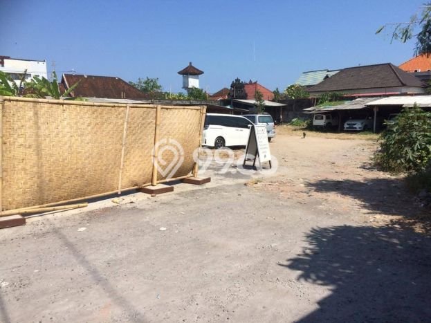 Tanah Dijual Lokasi Strategis di Denpasar dengan Luas 1581m2 Tanah Dijual Lokasi Strategis di Denpasar dengan Luas 1581m2