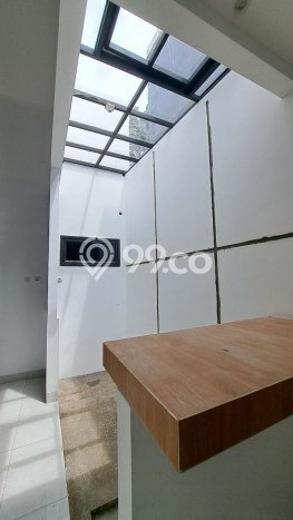Jual Rumah Strategis Bagus Punya 2 KT di Sawangan Depok SHM Jual Rumah Strategis Bagus Punya 2 KT di Sawangan Depok SHM