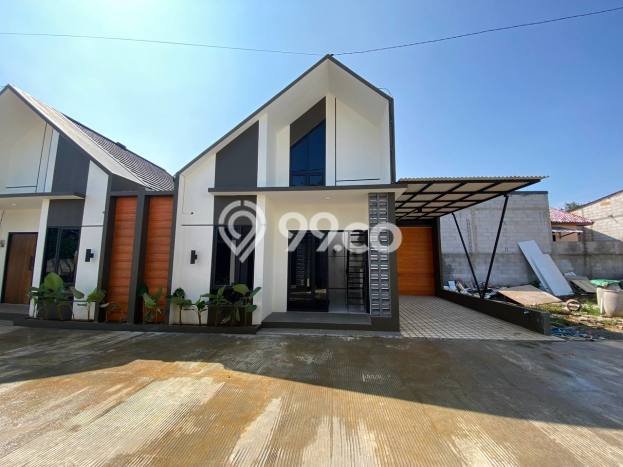Jual Rumah Strategis Bagus Punya 2 KT di Sawangan Depok SHM Jual Rumah Strategis Bagus Punya 2 KT di Sawangan Depok SHM