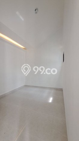 Jual Rumah Strategis Bagus Punya 2 KT di Sawangan Depok SHM Jual Rumah Strategis Bagus Punya 2 KT di Sawangan Depok SHM