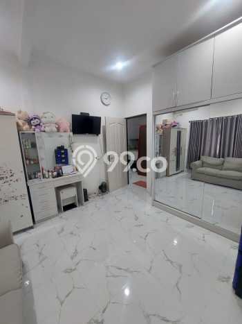 For Sale Rumah 2 Kamar Lokasi Strategis Nyaman dan Strategis di Kemang For Sale Rumah 2 Kamar Lokasi Strategis Nyaman dan Strategis di Kemang