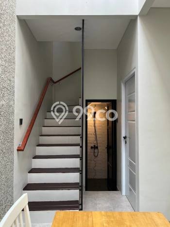 Rumah Modern 3 KT di Bojong Sari Depok Semi Furnished Rumah Modern 3 KT di Bojong Sari Depok Semi Furnished