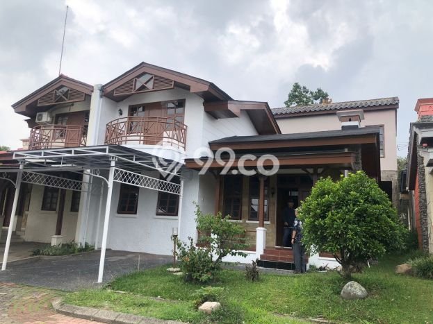 BISNIS POTENSIAL! Vila di , Area 126m2m², Hasil Tinggi BISNIS POTENSIAL! Vila di , Area 126m2m², Hasil Tinggi