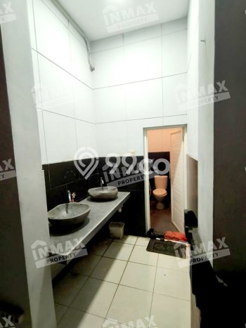 Ruko Kawasan Klojen, Luas 303m2m², Pusat Bisnis, Lokasi Premium Ruko Kawasan Klojen, Luas 303m2m², Pusat Bisnis, Lokasi Premium