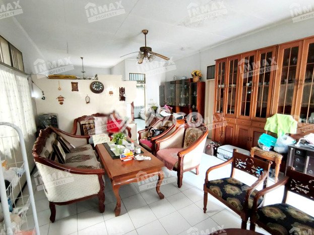 Dijual Cepat Rumah Bagus Siap Huni LB 140m2 di Blimbing, Malang Dijual Cepat Rumah Bagus Siap Huni LB 140m2 di Blimbing, Malang