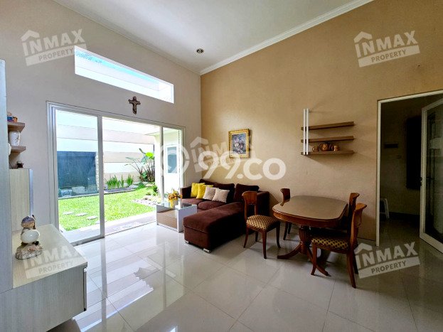 Rumah Disewakan Malang LT 200m2 LB 100m2 Kawasan Malang Kota Rumah Disewakan Malang LT 200m2 LB 100m2 Kawasan Malang Kota