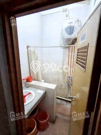 Untuk Disewa Ruko di Blimbing Malang LT 100m2, LB 300m2 Untuk Disewa Ruko di Blimbing Malang LT 100m2, LB 300m2