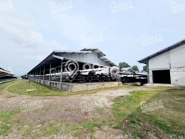 Unit Komersial Dijual di Malang LT 58119m2 & LB 50000m2 Unit Komersial Dijual di Malang LT 58119m2 & LB 50000m2