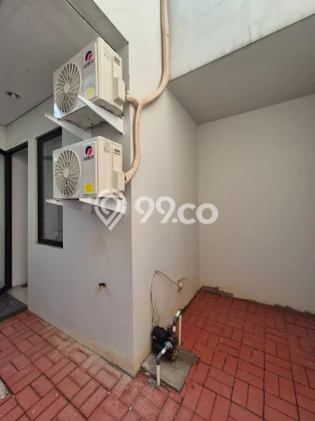 Disewakan! Rumah 2 Kamar Tidur &
2 Kamar Mandi di Citra Garden, Jakarta Barat Disewakan! Rumah 2 Kamar Tidur &
2 Kamar Mandi di Citra Garden, Jakarta Barat