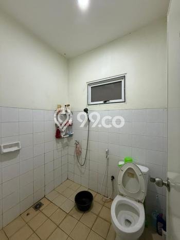 Ruko Dijual di Prime Area Jakarta Barat Luas 170m2 Ruko Dijual di Prime Area Jakarta Barat Luas 170m2