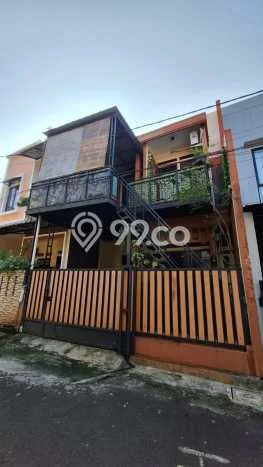 Rumah Strategis Modern Lb 130m2 di Jagakarsa, Jakarta Selatan Rumah Strategis Modern Lb 130m2 di Jagakarsa, Jakarta Selatan