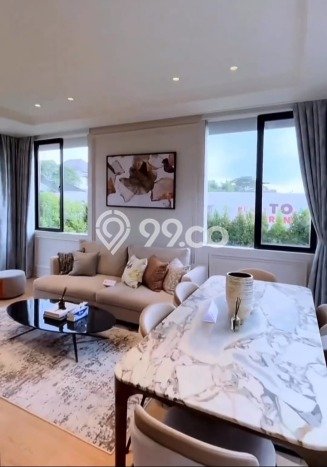 Dijual Rumah 4 Kamar Lokasi Ideal Bagus dan Strategis di Lippo Cikarang Dijual Rumah 4 Kamar Lokasi Ideal Bagus dan Strategis di Lippo Cikarang