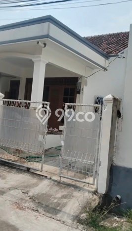 Rumah Strategis Modern Lb 150m2 di Cimanggis, Depok Rumah Strategis Modern Lb 150m2 di Cimanggis, Depok