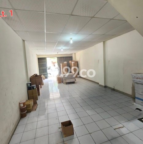 Ruko Strategis Kawasan Bandengan, Luas 250m², Kawasan Komersial Ruko Strategis Kawasan Bandengan, Luas 250m², Kawasan Komersial