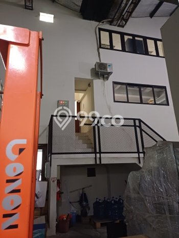 Dijual! Gudang di Tangerang Kota Tangerang LT 1137m2 / LB 2130m2 Kawasan Strategis Dijual! Gudang di Tangerang Kota Tangerang LT 1137m2 / LB 2130m2 Kawasan Strategis