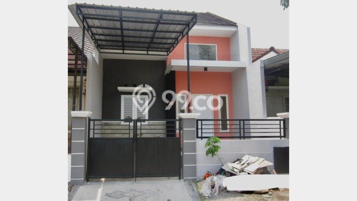 For Sale Hunian Rumah Terawat 3 Kamar di Citraland, Surabaya For Sale Hunian Rumah Terawat 3 Kamar di Citraland, Surabaya