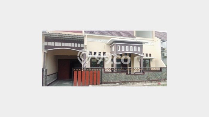 Jual Rumah Strategis Bagus Punya 7 KT di Sidoarjo Sidoarjo SHM Jual Rumah Strategis Bagus Punya 7 KT di Sidoarjo Sidoarjo SHM