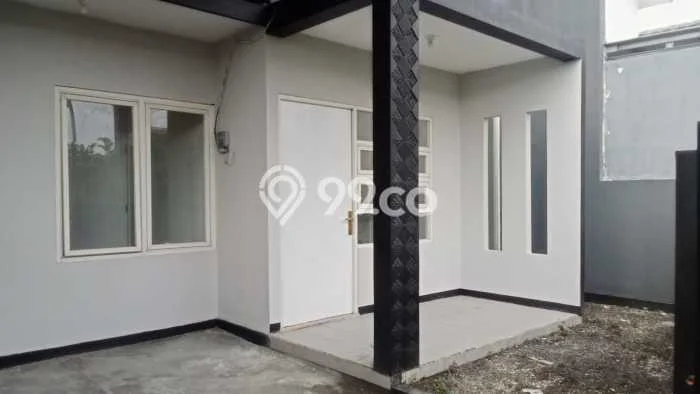 Rumah Modern Cantik 2 Kamar Siap Huni di Sedati Rumah Modern Cantik 2 Kamar Siap Huni di Sedati
