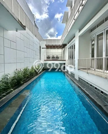 Hunian Elit LB 700m2 Siap Pakai Desain Elegan di Pondok Indah, Jakarta Selatan Hunian Elit LB 700m2 Siap Pakai Desain Elegan di Pondok Indah, Jakarta Selatan