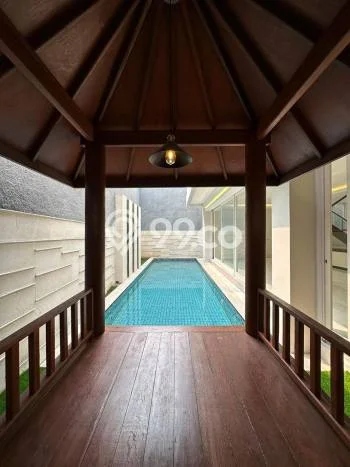 Hunian Mewah LB 500m2 Siap Huni Desain Elegan di Pondok Indah, Jakarta Selatan Hunian Mewah LB 500m2 Siap Huni Desain Elegan di Pondok Indah, Jakarta Selatan