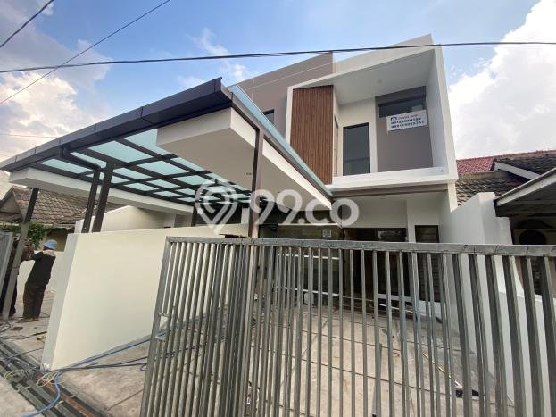 Rumah Strategis Minimalis Lb 100m2 di Arcamanik, Bandung Rumah Strategis Minimalis Lb 100m2 di Arcamanik, Bandung