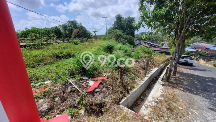 LOKASI STRATEGIS! Tanah Kawasan Balikpapan Selatan, Luas 447m2m², Area Nyaman, Cocok untuk Investasi LOKASI STRATEGIS! Tanah Kawasan Balikpapan Selatan, Luas 447m2m², Area Nyaman, Cocok untuk Investasi