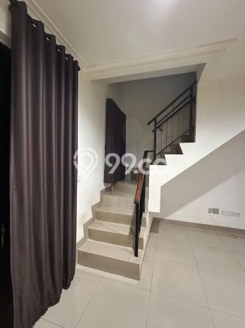 Disewakan! Rumah 2 Kamar Tidur &
2 Kamar Mandi di Pantai Indah Kapuk 2, Jakarta Utara Disewakan! Rumah 2 Kamar Tidur &
2 Kamar Mandi di Pantai Indah Kapuk 2, Jakarta Utara