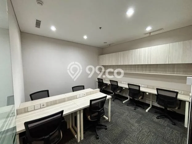 LOKASI PREMIUM! Kantor di Medan Kota, Luas 270m², Area Ramai LOKASI PREMIUM! Kantor di Medan Kota, Luas 270m², Area Ramai