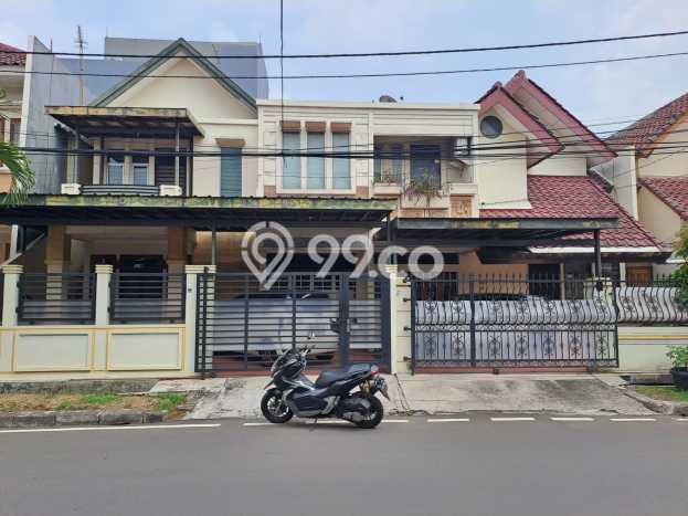 Hunian Elit LB 200m2 Siap Huni Desain Elegan di Semanan, Jakarta Barat Hunian Elit LB 200m2 Siap Huni Desain Elegan di Semanan, Jakarta Barat