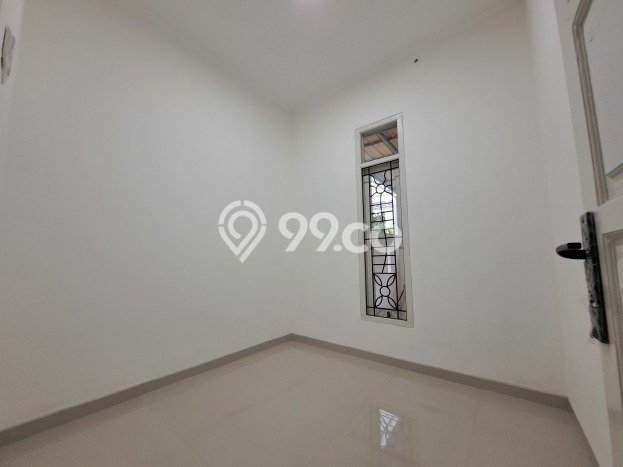 Rumah Luas Asri 4 KT Siap Pakai di Permata Medang Tangerang Rumah Luas Asri 4 KT Siap Pakai di Permata Medang Tangerang