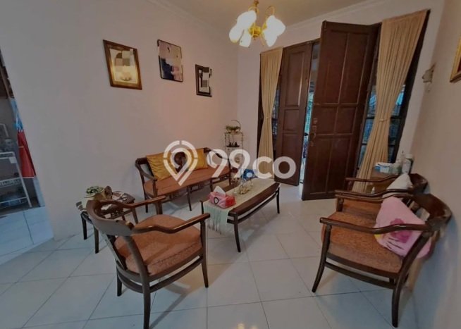 Rumah Modern 5 KT di Villa Melati Mas Tangerang Selatan Semi Furnished Rumah Modern 5 KT di Villa Melati Mas Tangerang Selatan Semi Furnished