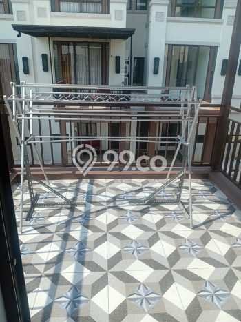 Disewakan Segera Rumah Kondisi Baik di Area Cikupa, Tangerang Disewakan Segera Rumah Kondisi Baik di Area Cikupa, Tangerang