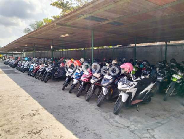 Pabrik Dijual di Sidareja LT 19363m2, LB 9710m2 untuk Investasi Pabrik Dijual di Sidareja LT 19363m2, LB 9710m2 untuk Investasi