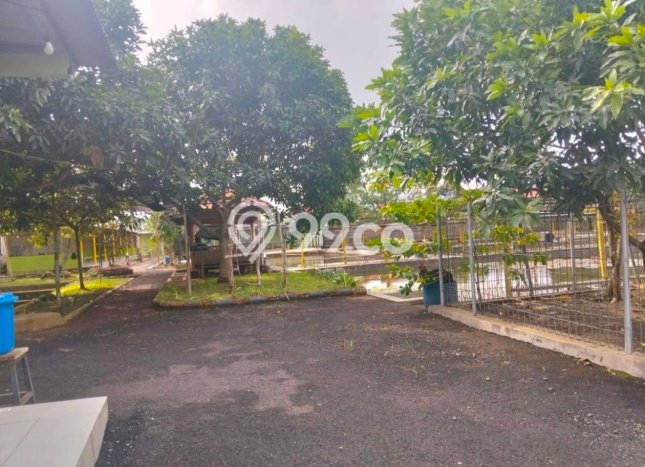 Rumah lokasi Kesugihan, Cilacap, LT 4172m2m² Bangunan 400m2m² Rumah lokasi Kesugihan, Cilacap, LT 4172m2m² Bangunan 400m2m²