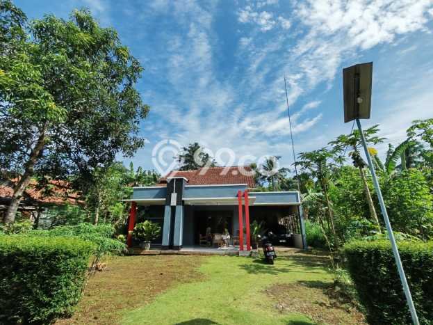 Jual Rumah Bagus Siap Huni LB 100m2 di Kroya, Cilacap Jual Rumah Bagus Siap Huni LB 100m2 di Kroya, Cilacap