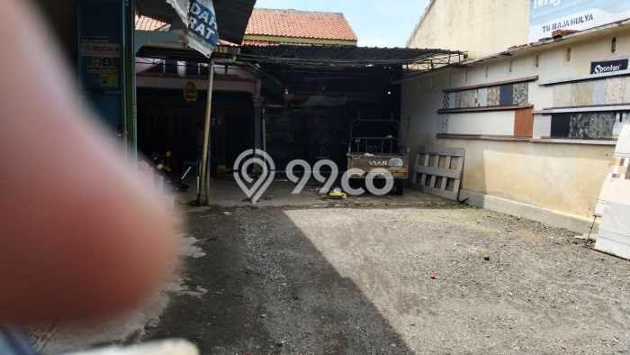 Unit Ruko Dijual di Adipala Cilacap Luas Tanah 1600m2, Luas Bangunan 800m2 Unit Ruko Dijual di Adipala Cilacap Luas Tanah 1600m2, Luas Bangunan 800m2