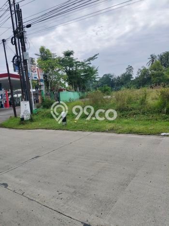 Disewakan Tanah di Adipala, Luas 1400m2m², Area Strategis Disewakan Tanah di Adipala, Luas 1400m2m², Area Strategis