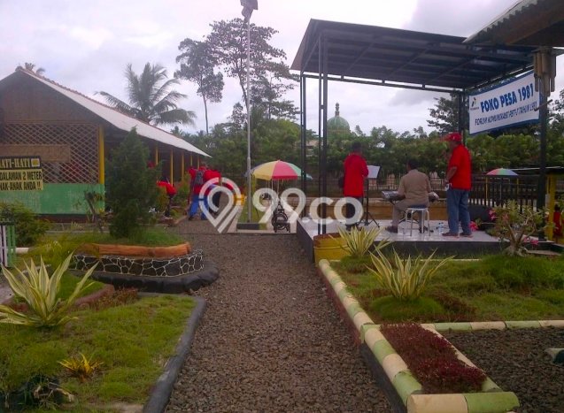 Rumah lokasi Kesugihan, Cilacap, LT 4172m2m² Bangunan 400m2m² Rumah lokasi Kesugihan, Cilacap, LT 4172m2m² Bangunan 400m2m²