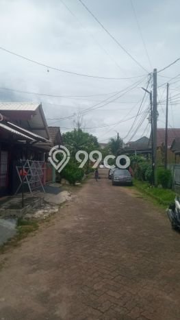 Jual Rumah Strategis Bagus Punya 4 KT di Serpong Utara Tangerang Selatan - Jual Rumah Strategis Bagus Punya 4 KT di Serpong Utara Tangerang Selatan -